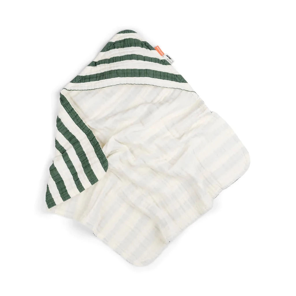 Toalla con capucha stripes - green Done by Deer